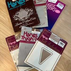 BUNDLE VINTAGE HANES PANTYHOSE